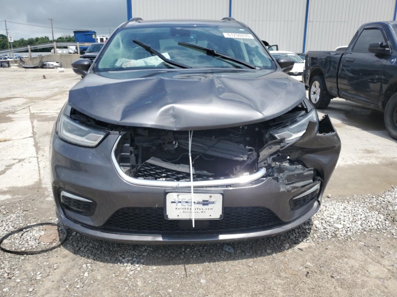 CHRYSLER PACIFICA TOURING L