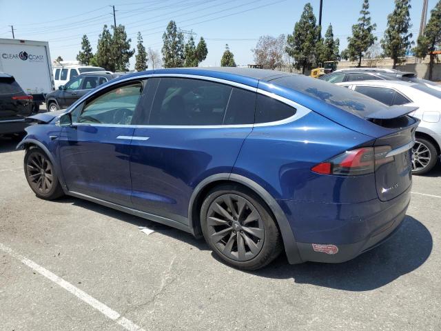 TESLA MODEL X 2018 blue  electric 5YJXCDE20JF113683 photo #3