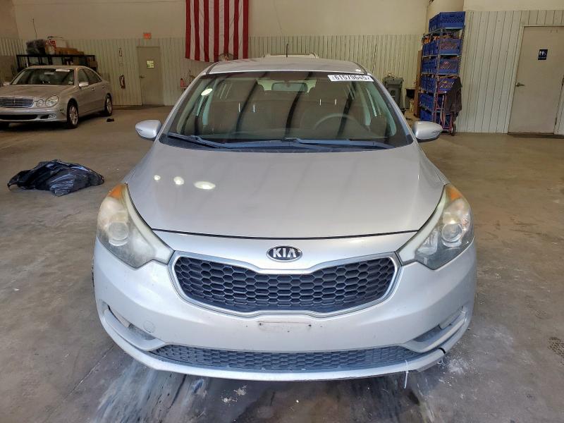 2016 KIA FORTE LX - KNAFK5A85G5592205