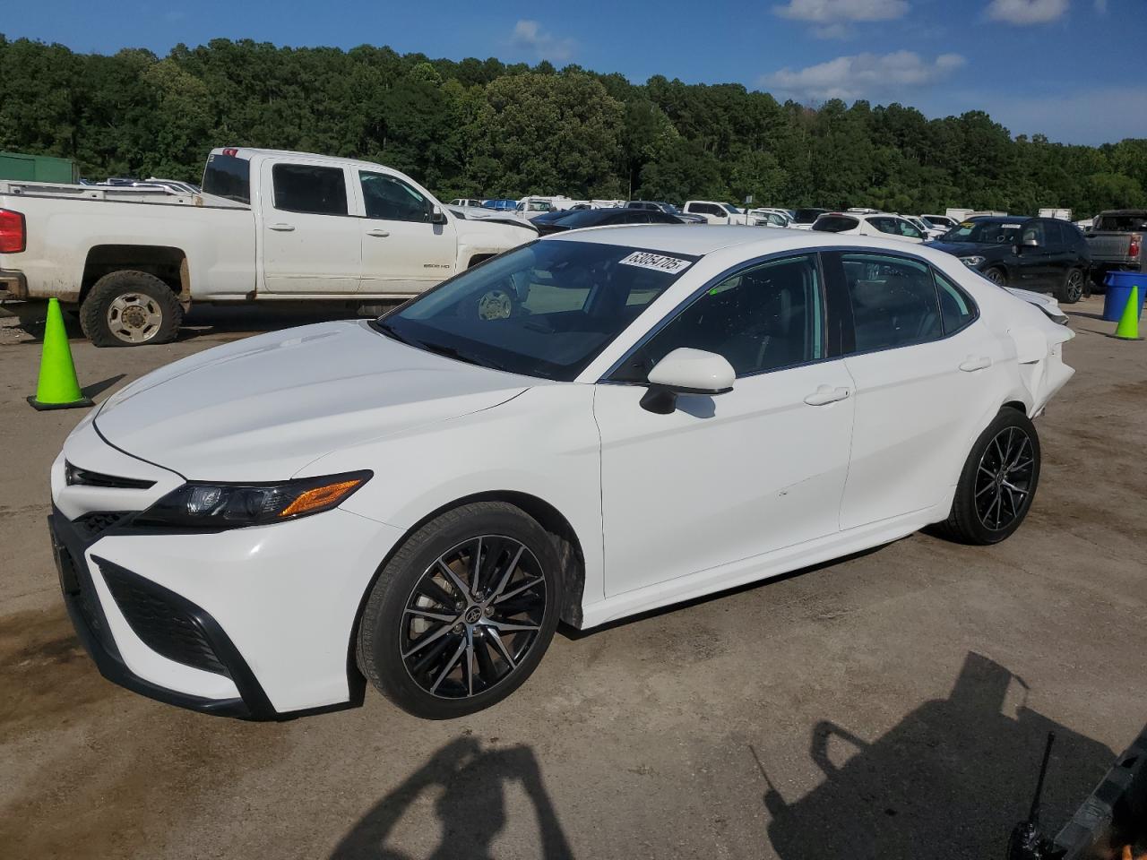 TOYOTA CAMRY SE