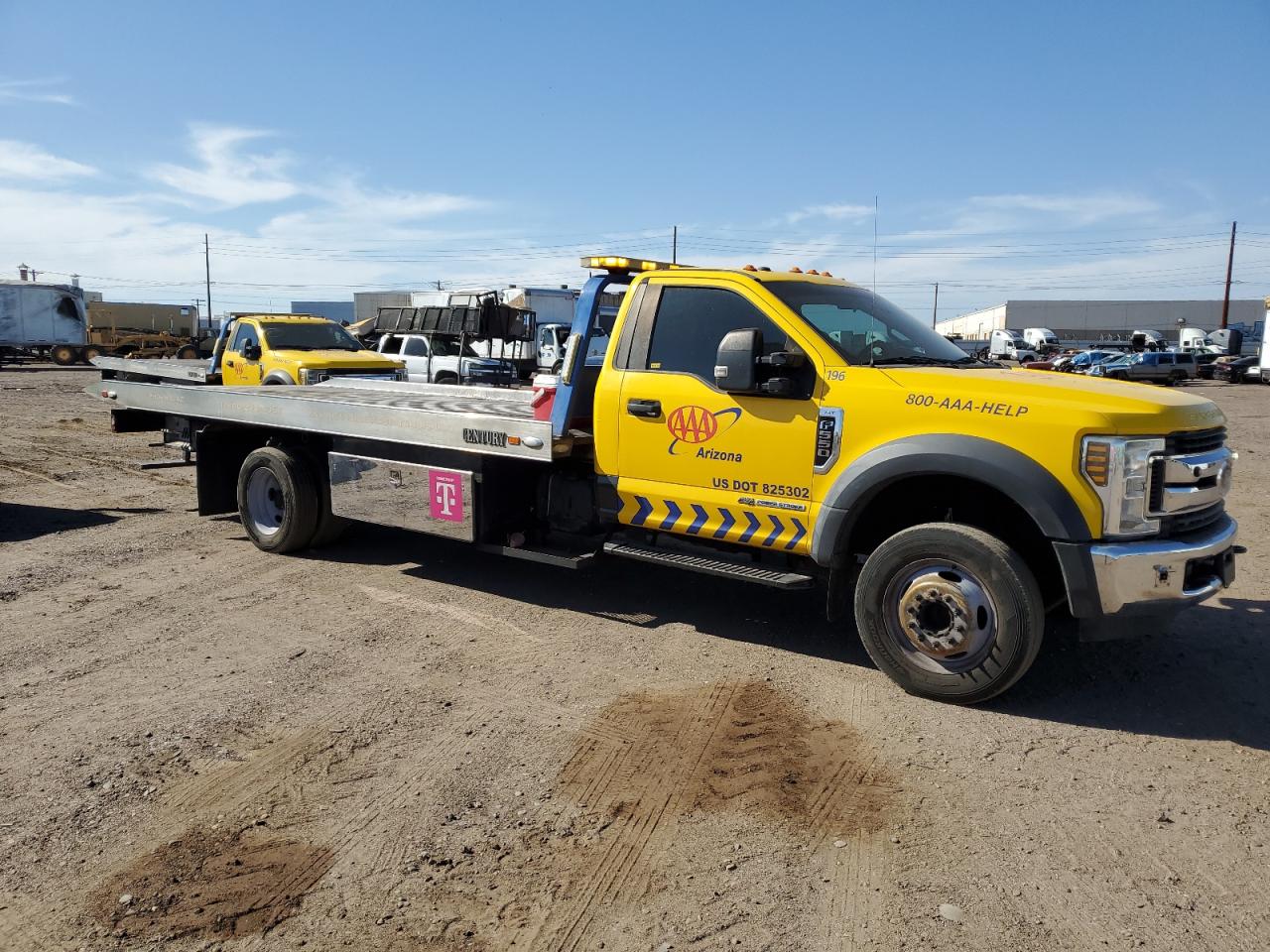 FORD F-550 SUPER DUTY