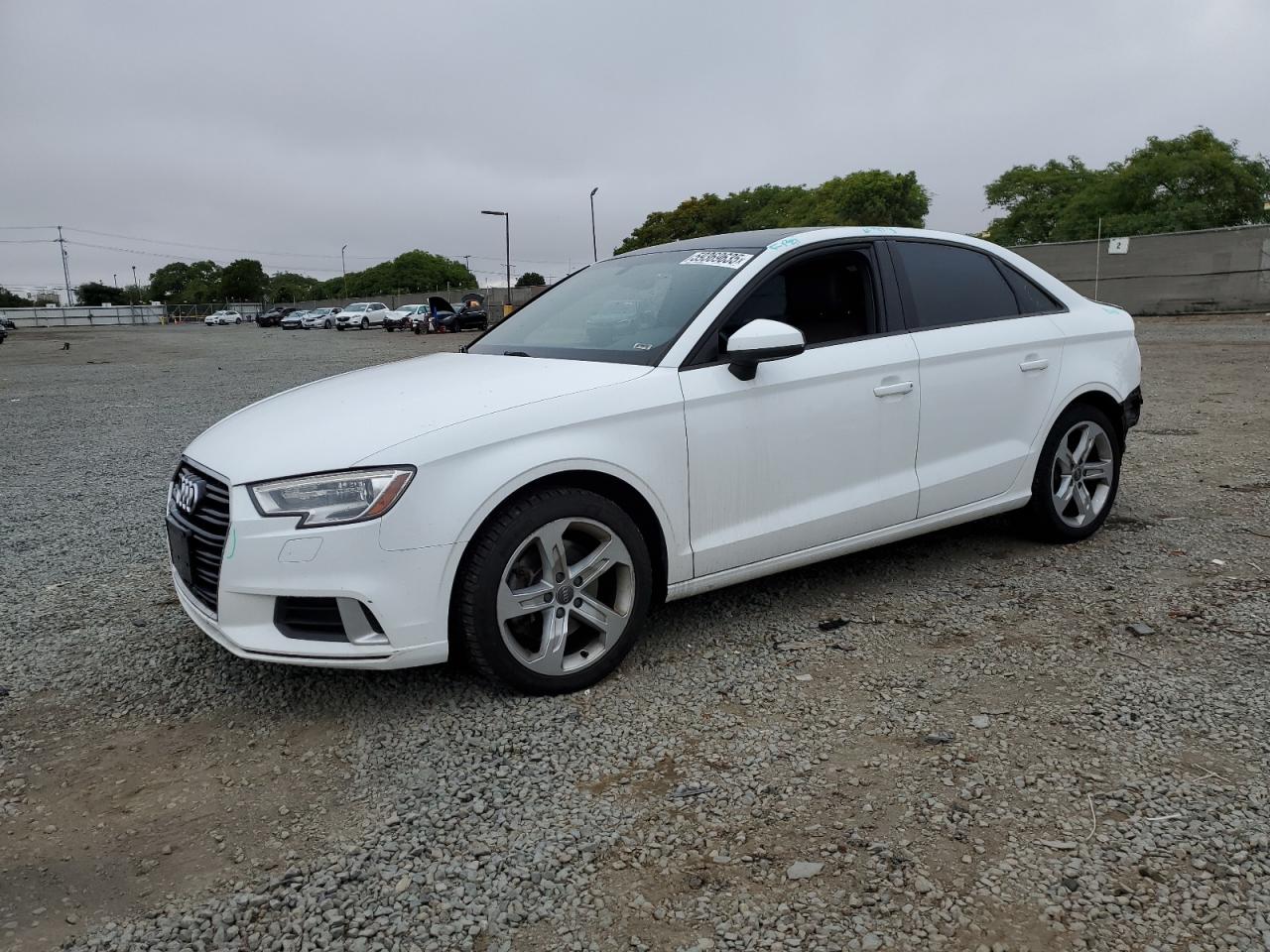 AUDI A3 PREMIUM