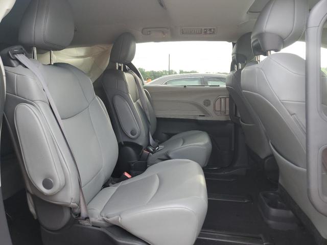 2023 TOYOTA SIENNA XLE 5TDYSKFC1PS077039