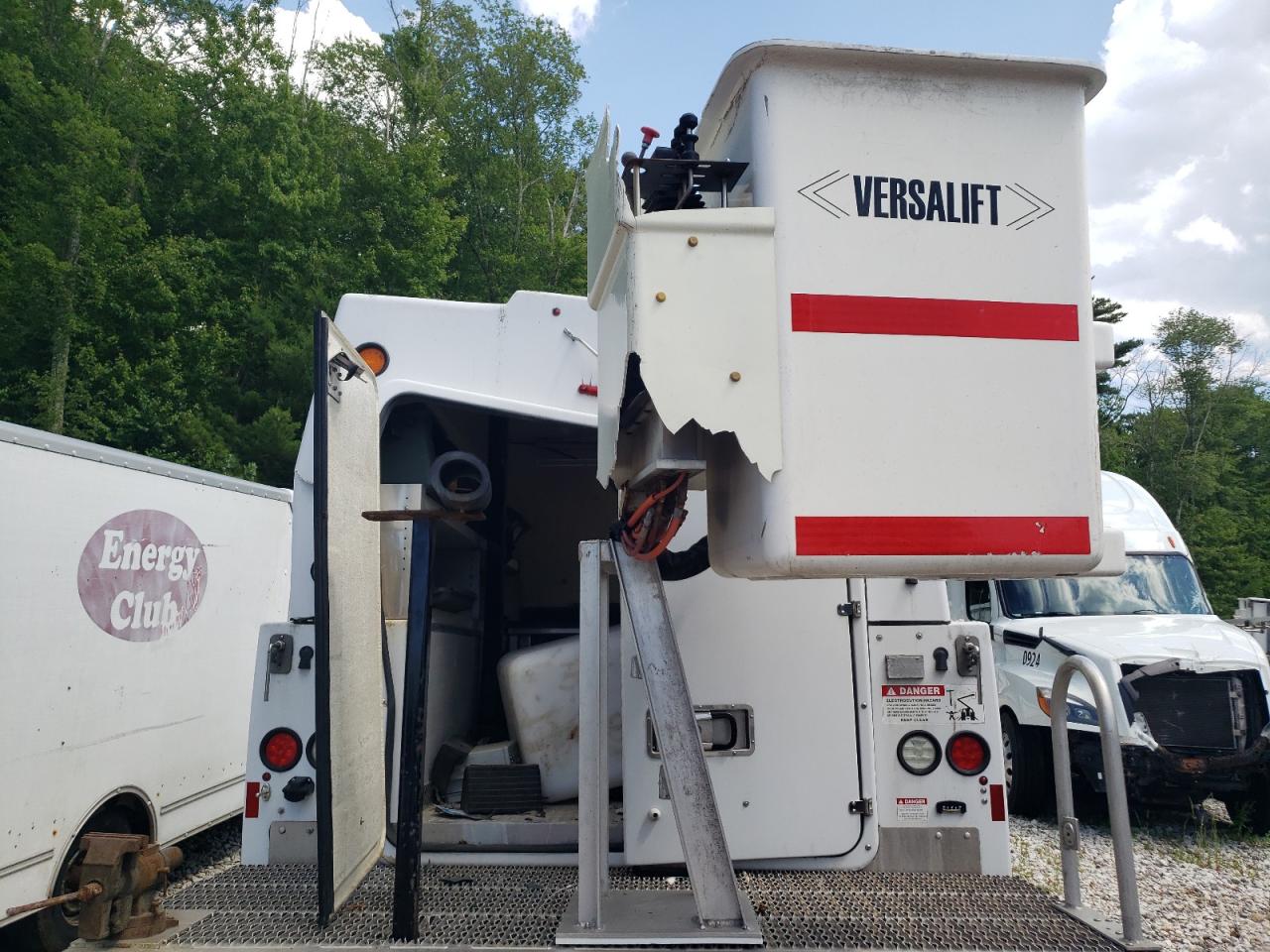 FORD F-550 SUPER DUTY