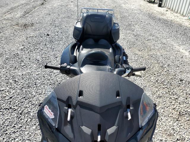 2015 CAN-AM SPYDER ROA 2BXNBDD22FV002843