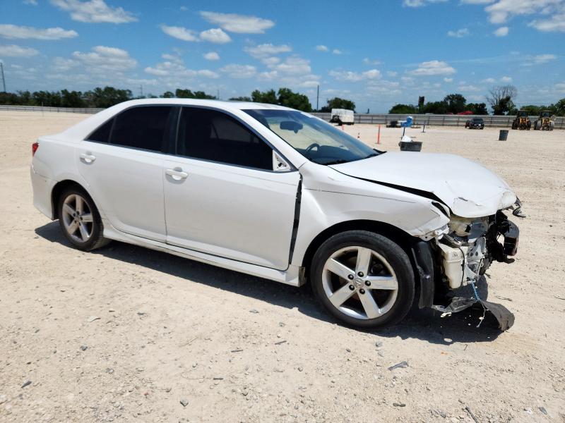 Vin: 4t1bf1fk7eu458720, lot: 59718365, toyota camry l 20144