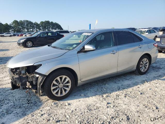 Vin: 4t1bf1fk6fu930777, lot: 61478595, toyota camry le 2015 img_1