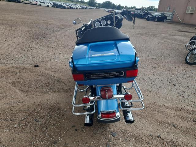 2011 HARLEY-DAVIDSON FLHTCU 1HD1FC413BB608334