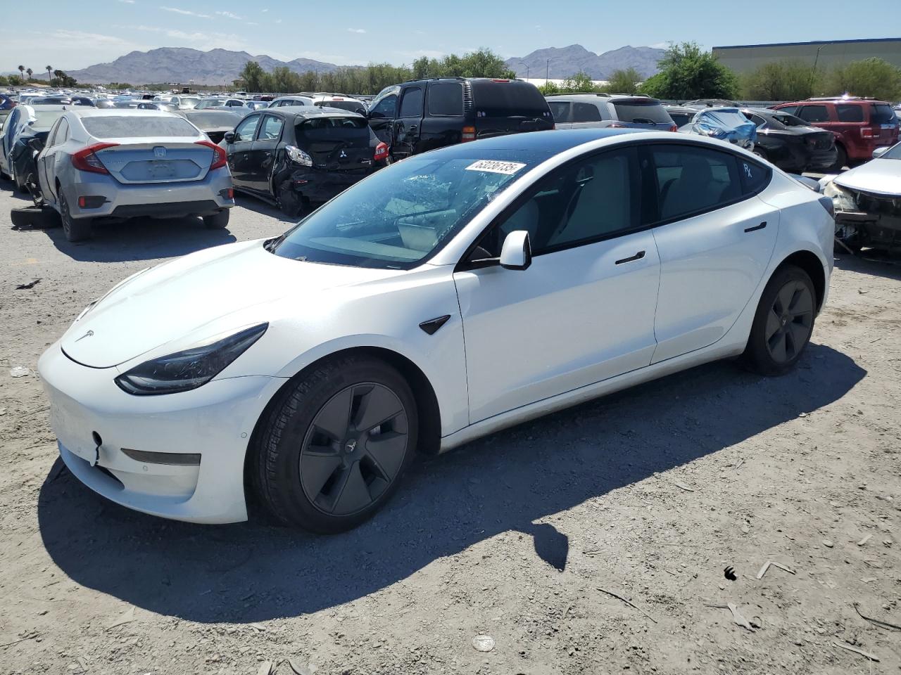 TESLA MODEL 3