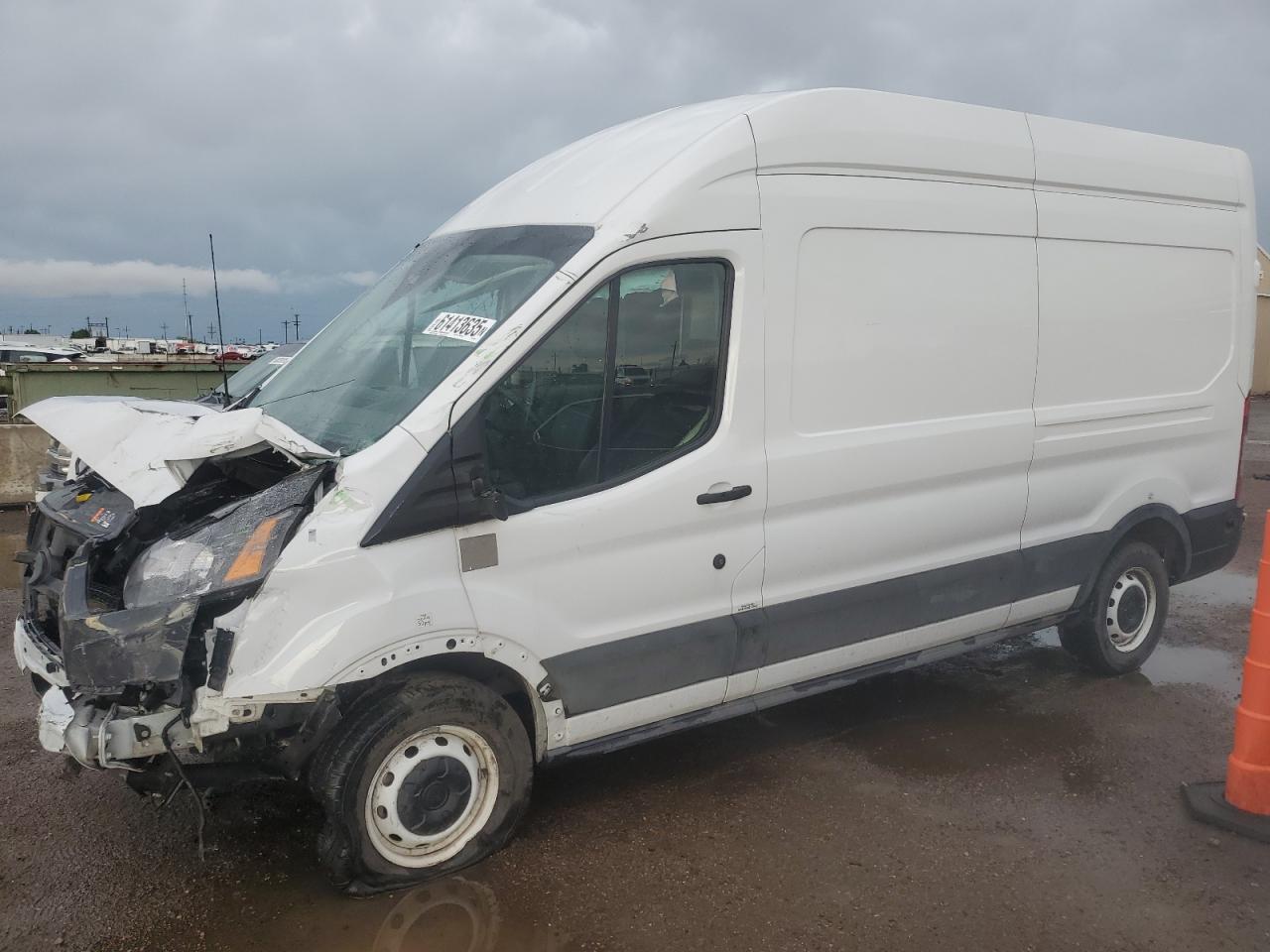 FORD TRANSIT T-250