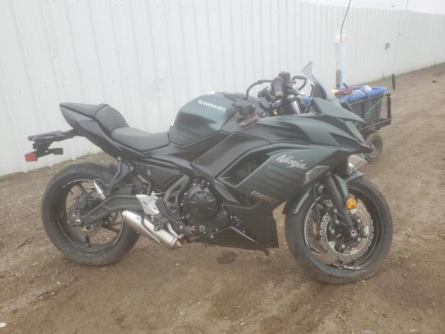 2025 KAWASAKI EX650 P ML5EXEP15SDAG0101