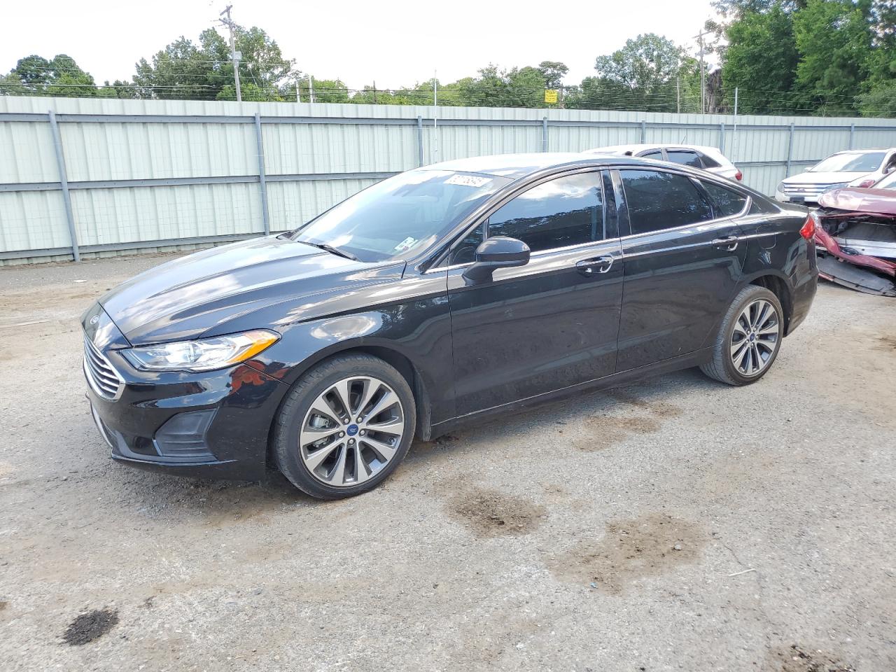 FORD FUSION SE