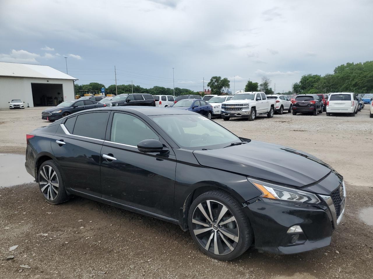 NISSAN ALTIMA PLATINUM