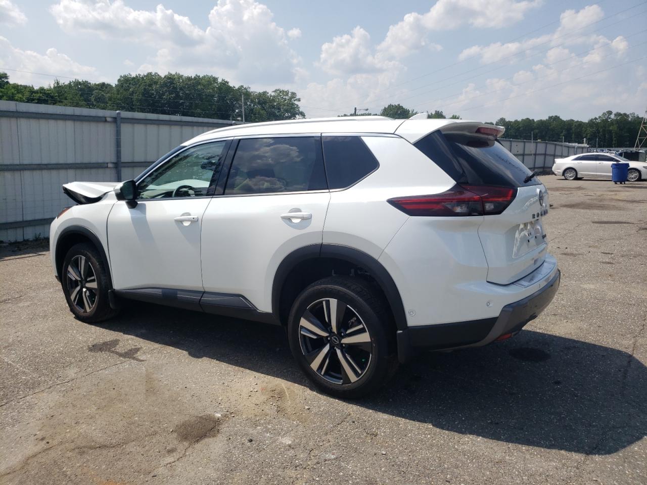 NISSAN ROGUE SL