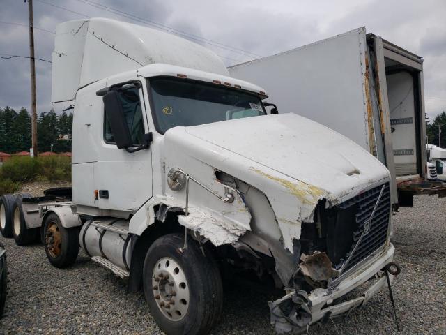 VOLVO VN VNL 2008 white tractor diesel 4V4N99GH28N486762 photo #1