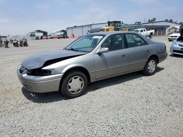 TOYOTA CAMRY CE