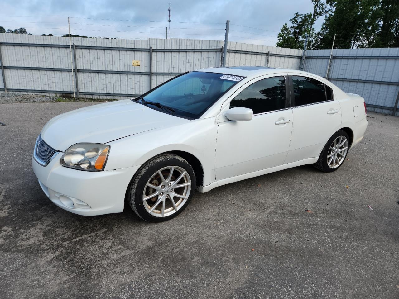 MITSUBISHI GALANT ES