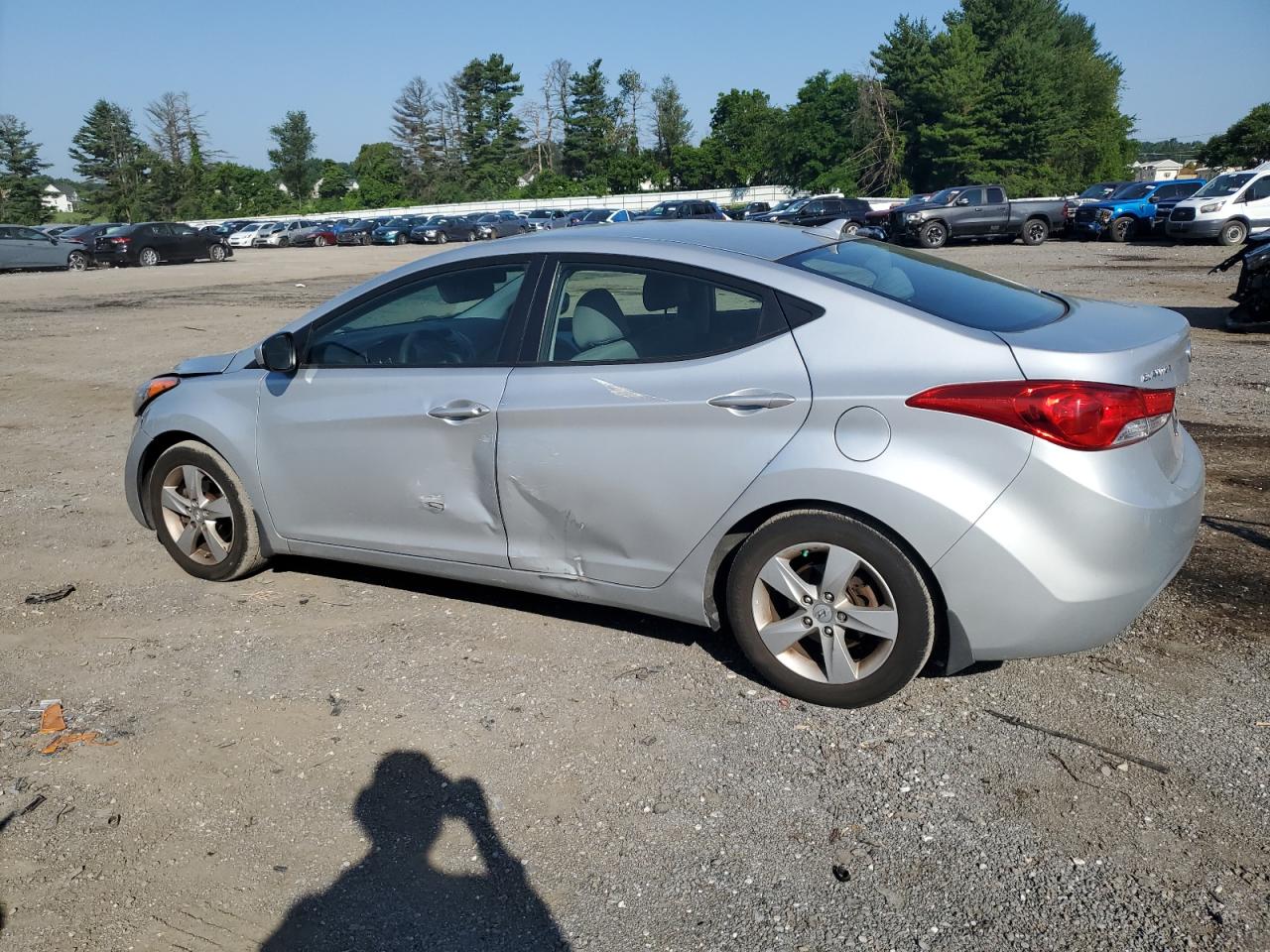 HYUNDAI ELANTRA GLS