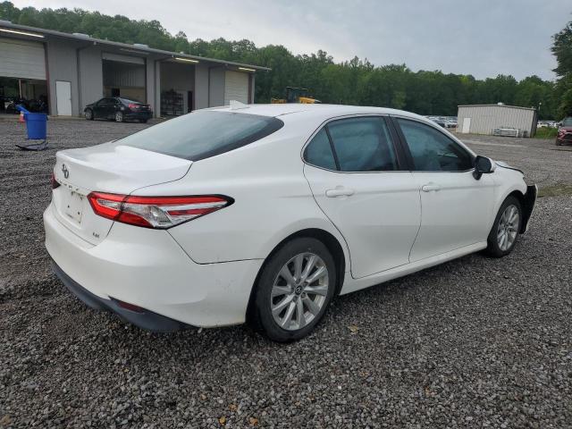2019 TOYOTA CAMRY L 4T1B11HK1KU756185