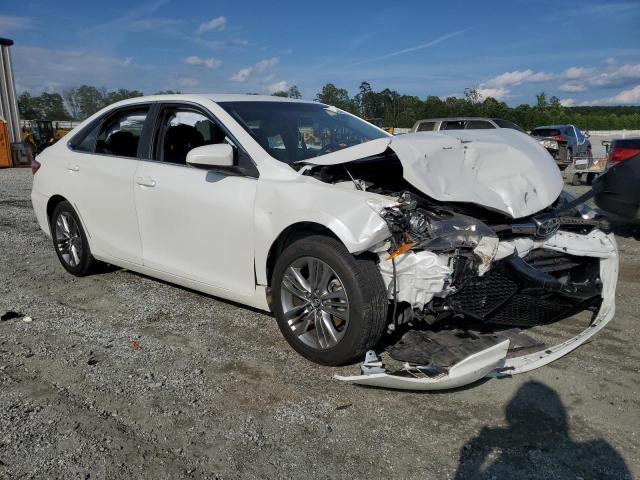 Vin: 4t1bf1fk4hu323733, lot: 60543095, toyota camry le 20174