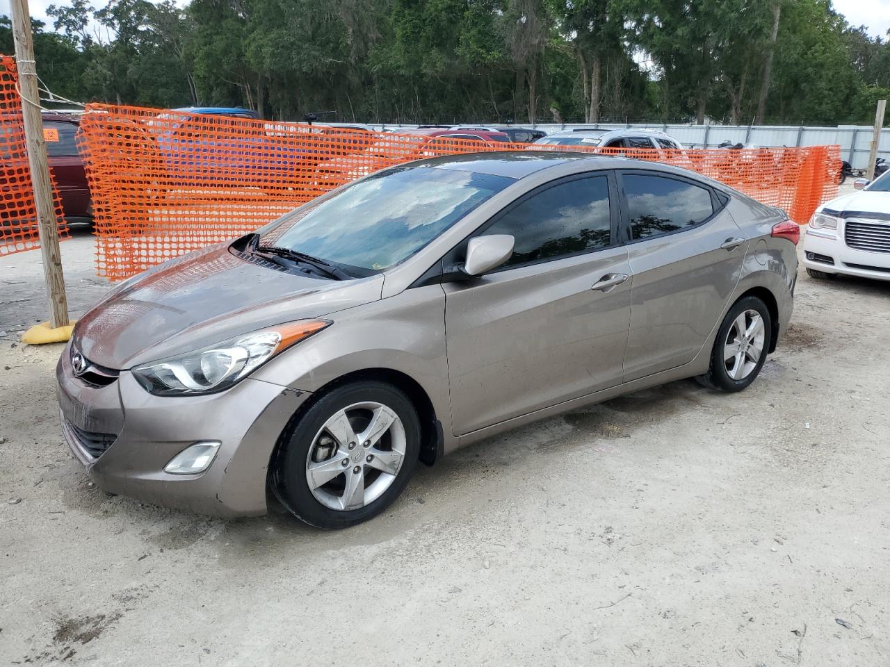 HYUNDAI ELANTRA GLS