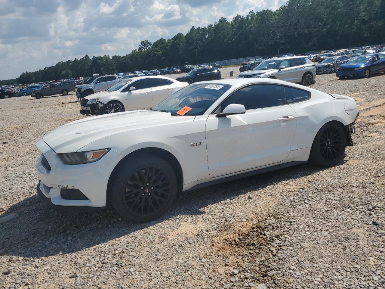 FORD MUSTANG GT