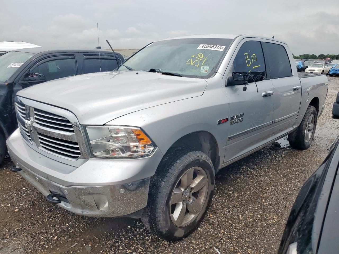 RAM 1500 SLT