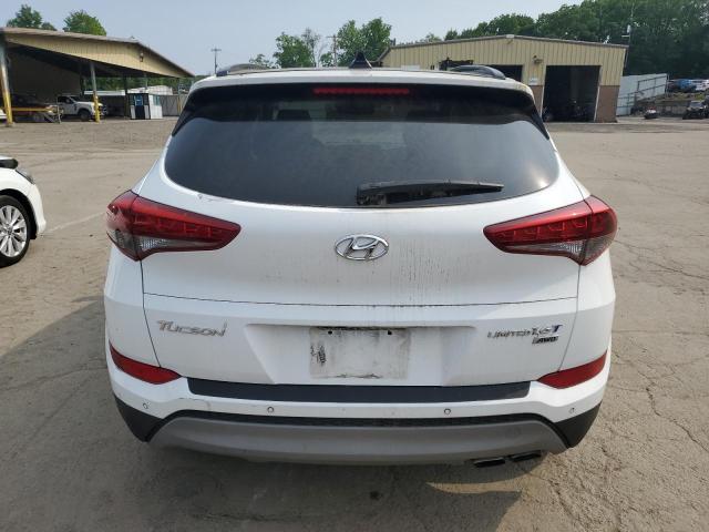 2018 HYUNDAI TUCSON VAL KM8J3CA26JU627093