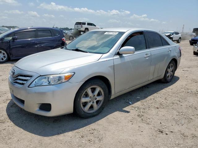 TOYOTA CAMRY BASE