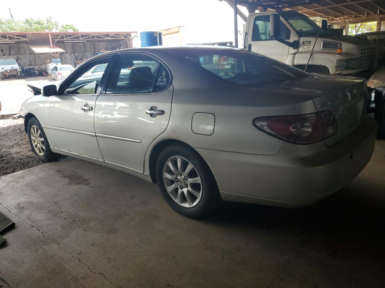 Lot #3202667307 2004 LEXUS ES 330