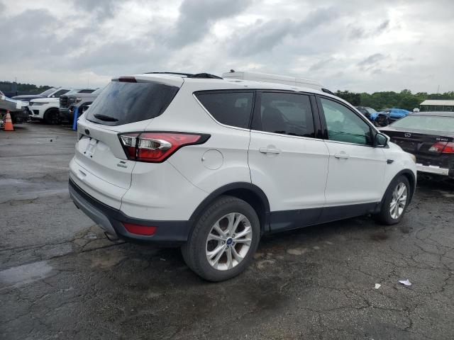 Vin: 1fmcu0gd7huc33240, lot: 59627995, ford escape se 20173