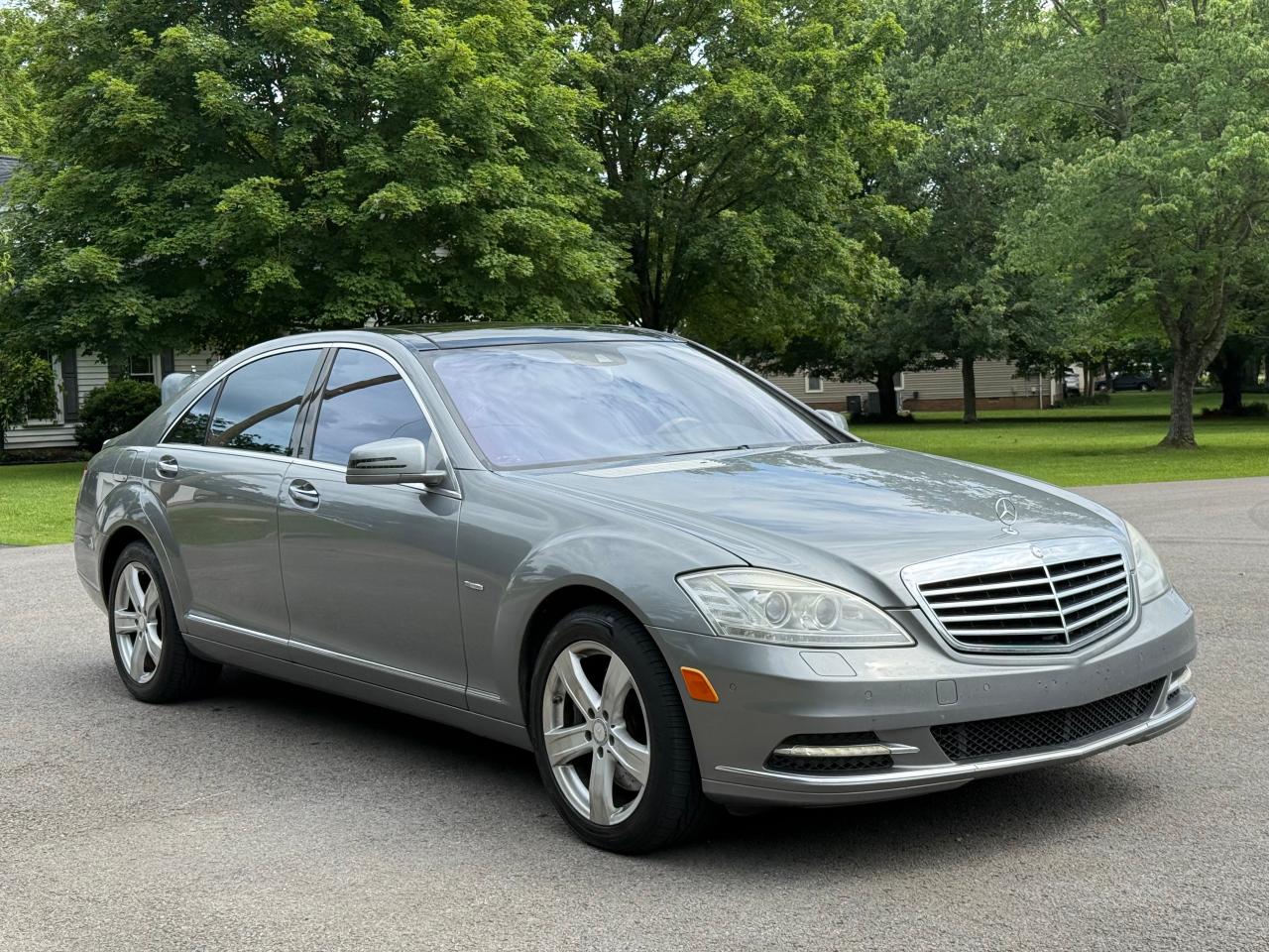 MERCEDES-BENZ S-CLASS 550 4MATIC