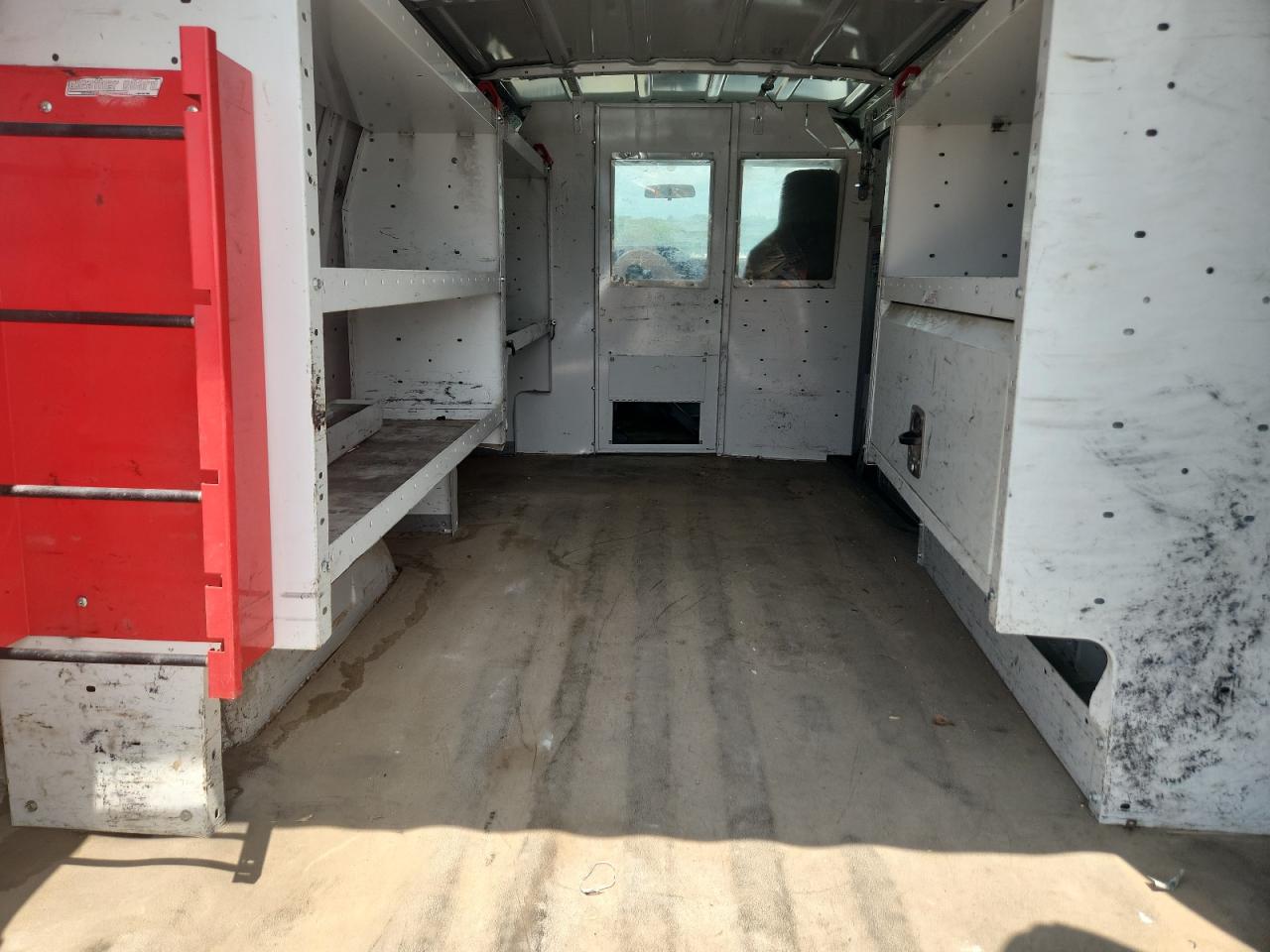 FORD ECONOLINE E150 VAN