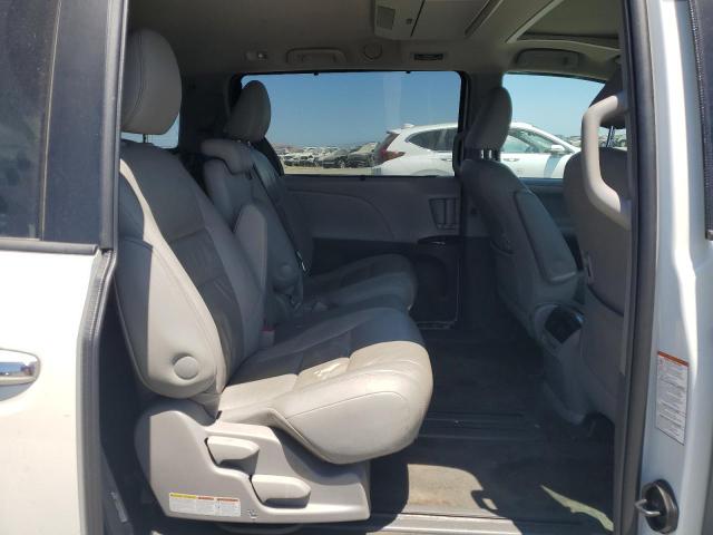 2017 TOYOTA SIENNA XLE 5TDYZ3DC7HS881254