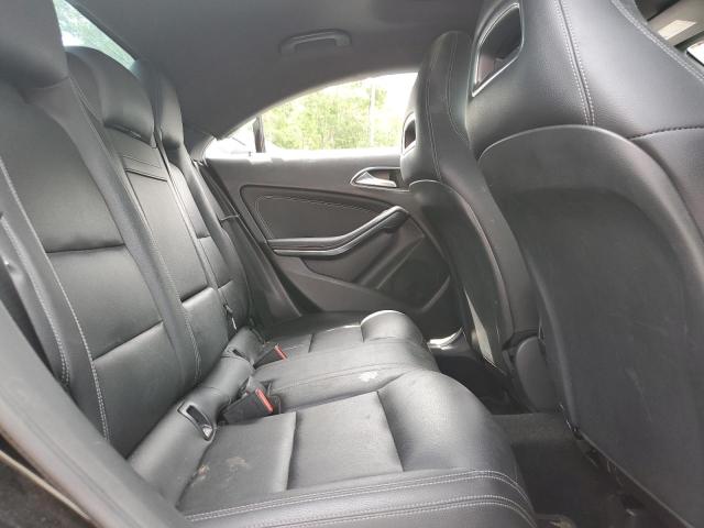 2018 MERCEDES-BENZ CLA 250 WDDSJ4EB3JN629351