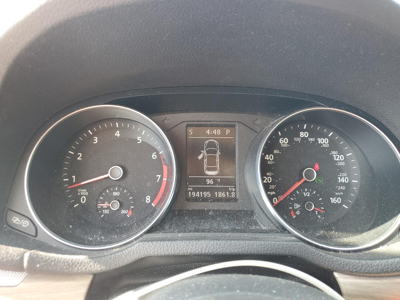 VOLKSWAGEN PASSAT SE