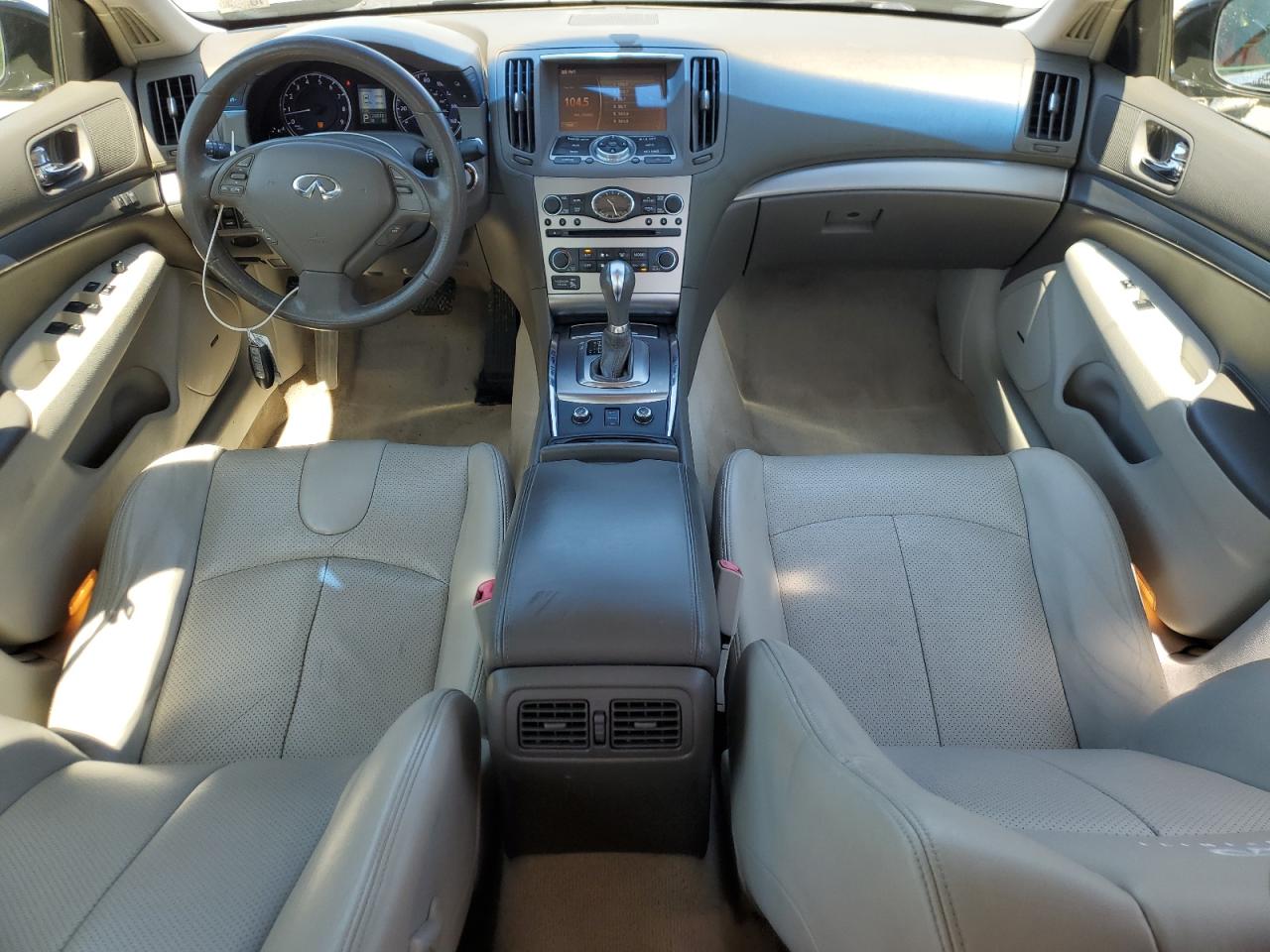 Infiniti G37 2012
