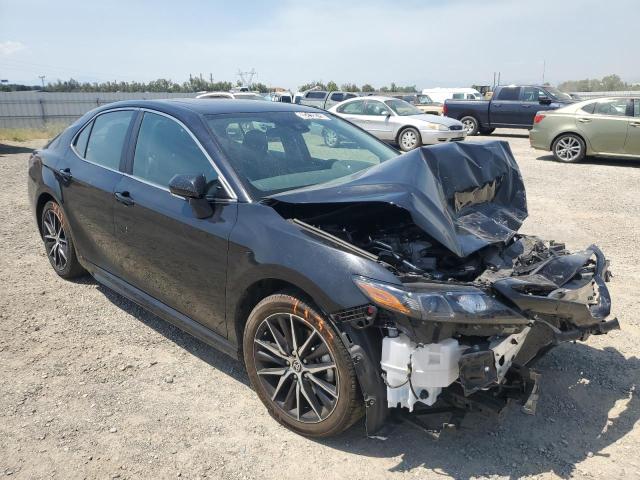 Vin: 4t1g11bk3ru111174, lot: 60210875, toyota camry se night shade 20244