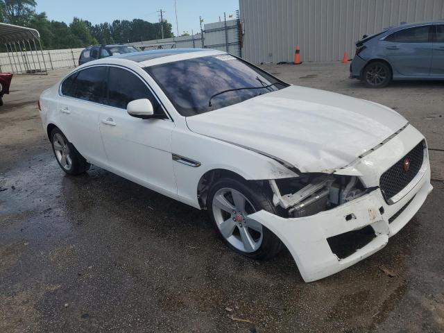 Vin: sajbr4fx8jcy61728, lot: 59703365, jaguar xf 20184