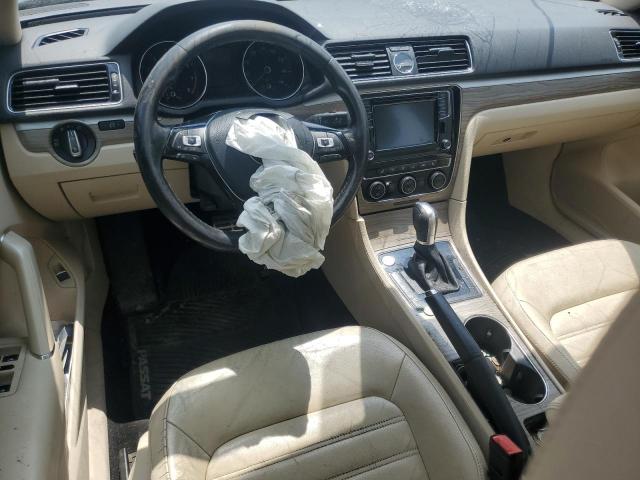 2017 VOLKSWAGEN PASSAT SEL 1VWCT7A37HC079678