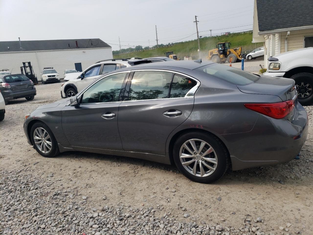 INFINITI Q50 2015