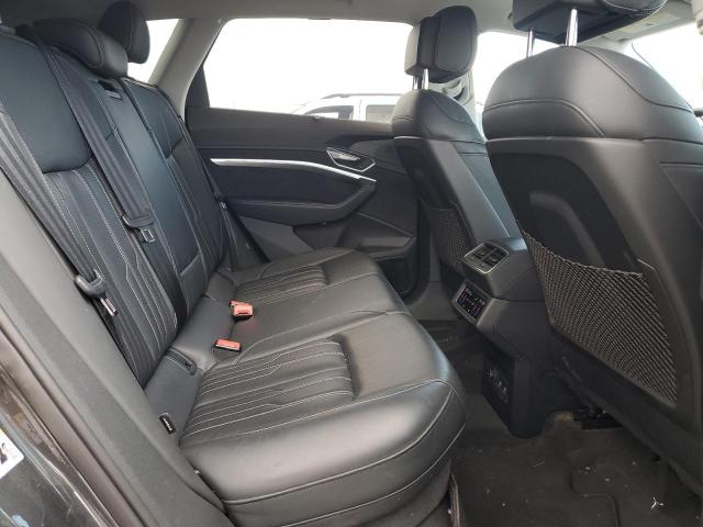2019 AUDI E-TRON PRE WA1VABGE2KB021420