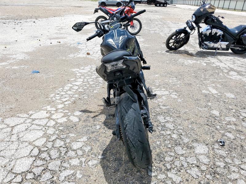 2024 KAWASAKI ER650 P ML5EREP10RDAD3957