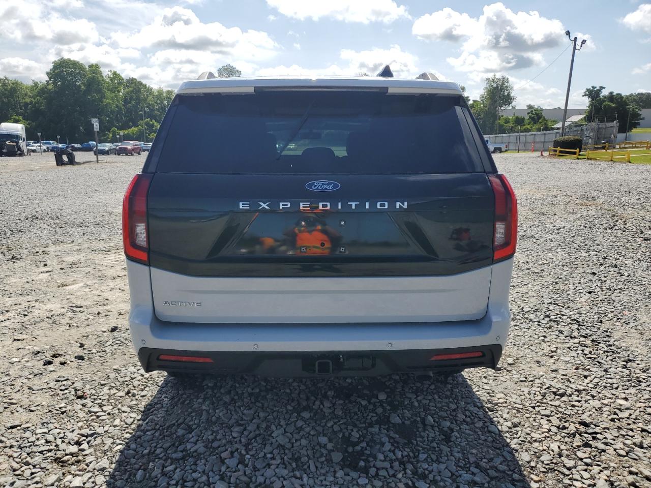 Ford Expedition 2025