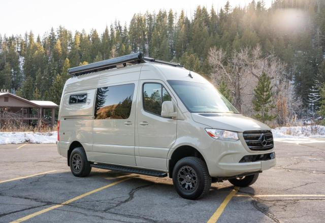 MERCEDES-BENZ SPRINTER 2