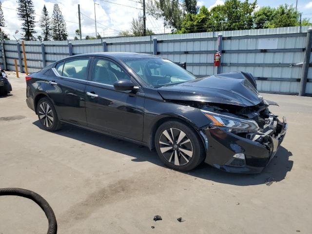 Vin: 1n4bl4dv0mn369825, lot: 61957945, nissan altima sv 20214