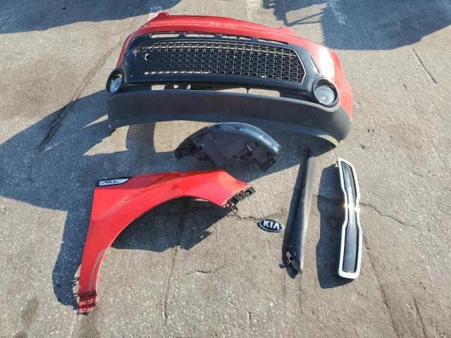 2016 KIA SOUL + - KNDJP3A57G7843237