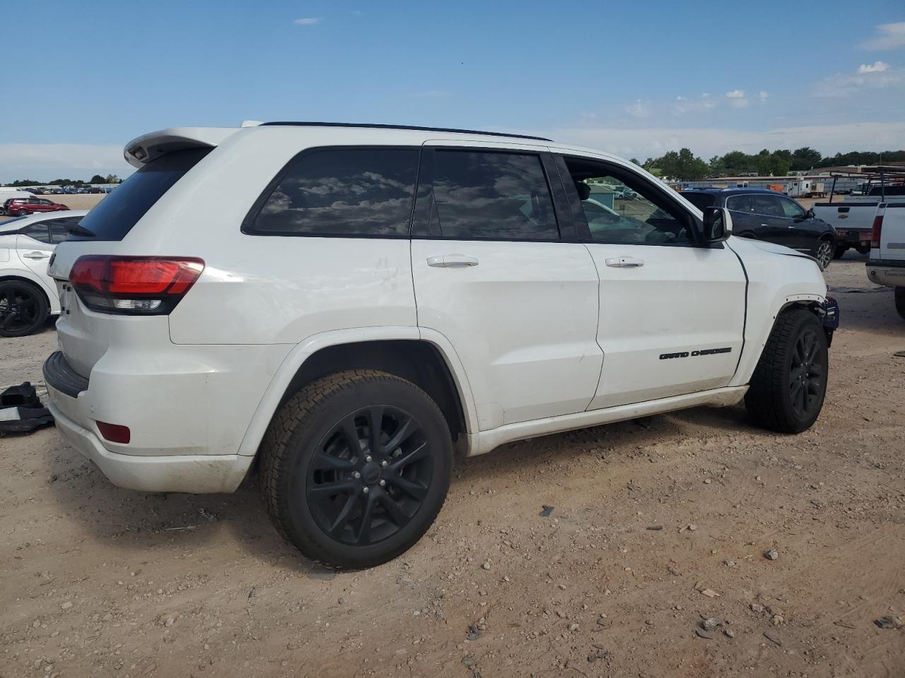 JEEP GRAND CHEROKEE LAREDO