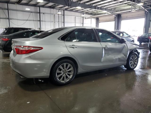 Vin: 4t1bf1fk4hu795737, lot: 60994515, toyota camry le 20173