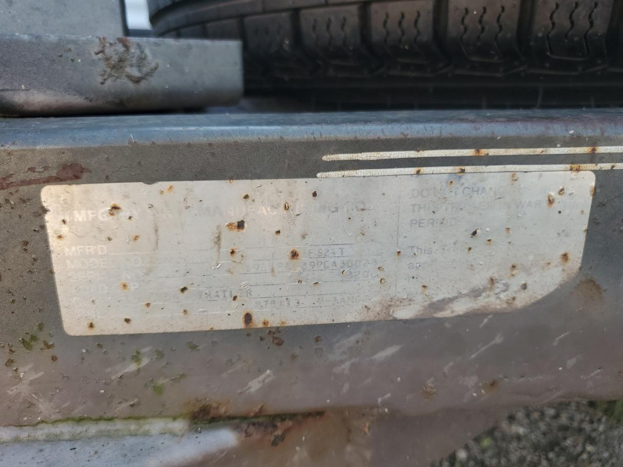 Lot #3290203201 1993 RIVE BOAT W/TRL